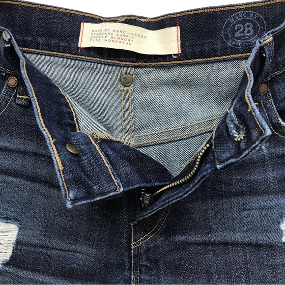 MARC BY MARC JACOBS Denim slouchy distressed shorts! - Picture 7 of 14